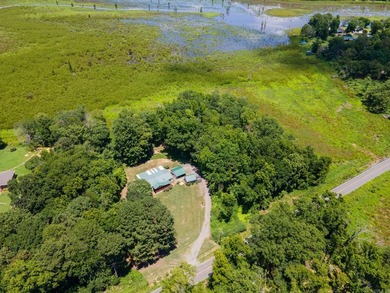 Enjoy lakefront living with this 3 bedroom, 2 bath home, sitting - photo 34