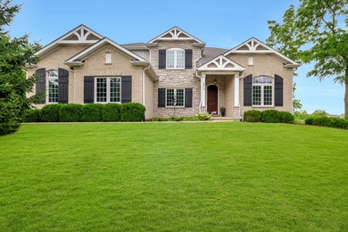 Primrose Lake Home For Sale in Marengo Illinois