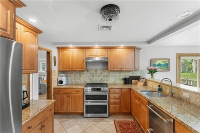 Desirable Governor Francis Farm neighborhood! This - photo 12