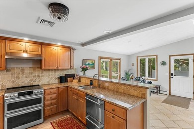 Desirable Governor Francis Farm neighborhood! This - photo 13