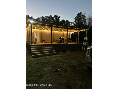Discover an exceptional hunting and recreational property in the - photo 14