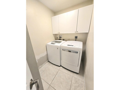 Don't miss this light & bright, spacious, updated CORNER VILLA! - photo 14
