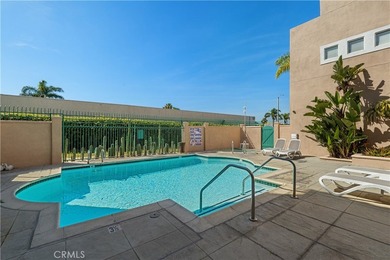 Just up the street from the Bolsa Chica Wetlands, Huntington - photo 36