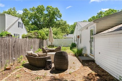 Desirable Governor Francis Farm neighborhood! This - photo 39