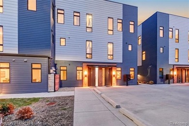 Check out this 2bd 2.5 bath Condo discover the epitome of urban - photo 7