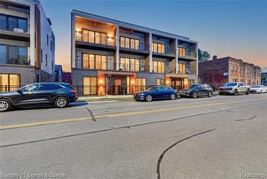 Check out this 2bd 2.5 bath Condo discover the epitome of urban - photo 9