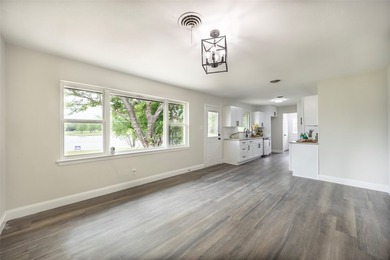 A rare opportunity to own a Lake home where your backyard - photo 5