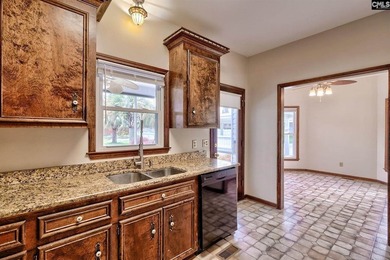 Welcome to this charming and beautifully updated 3-bedroom - photo 11