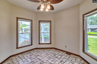 Welcome to this charming and beautifully updated 3-bedroom - photo 12