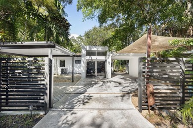 Discover the pinnacle of Tropical Modernism in this South - photo 23