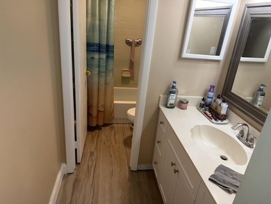55 plus PRIME location, first floor with the view of an - photo 27