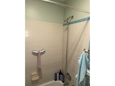 55 plus PRIME location, first floor with the view of an - photo 29