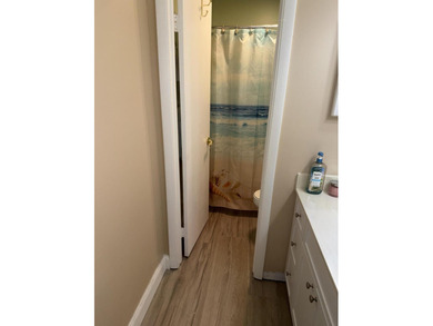 55 plus PRIME location, first floor with the view of an - photo 30