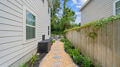 Welcome to 130 Mosaic Oaks Circle, an impeccable 3-bedroom, 2 - photo 32