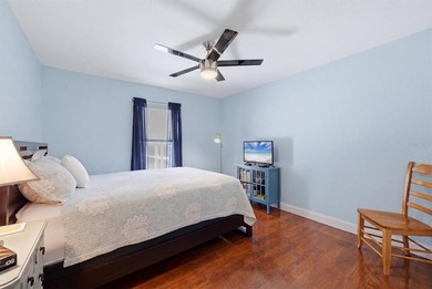 Under contract-accepting backup offers. 4140 Targee Avenue is in - photo 33