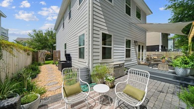 Welcome to 130 Mosaic Oaks Circle, an impeccable 3-bedroom, 2 - photo 34