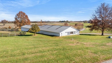 Welcome to an exceptional opportunity to own a well-appointed - photo 34