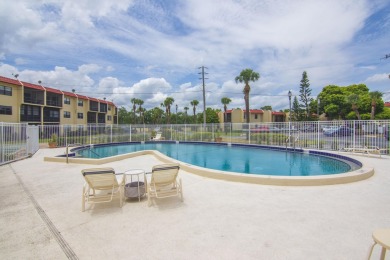 (private lake, pond, coastal) Condo For Sale in Fort Pierce Florida