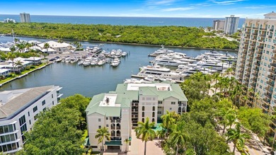 The pinnacle of waterfront luxury in this reimagined 4,000+ SF - photo 3