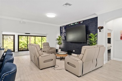 Discover where luxury, privacy, innovation, and resort-style - photo 11