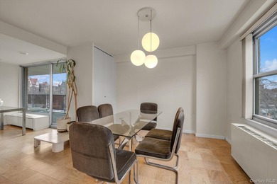 Welcome to this bright and spacious 2-bedroom, 2-bath residence - photo 8