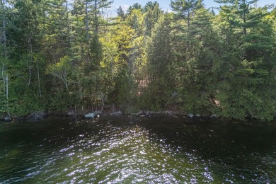 LOCATION, LOCATION, LOCATION!!! Tucked away in a peaceful - photo 18