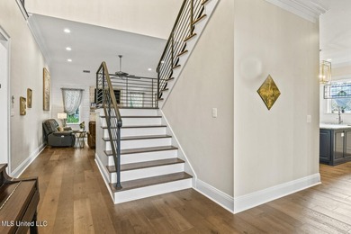 Beautiful Custom Built Home only 6 years old with Chef's Kitchen - photo 8