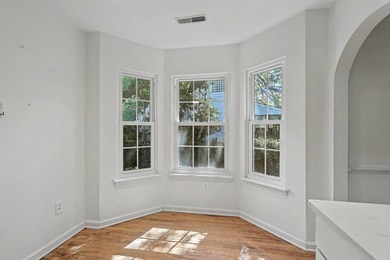 Welcome to 1759 Crystal Lake. Positioned along a scenic tidal - photo 12