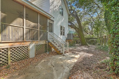 Welcome to 1759 Crystal Lake. Positioned along a scenic tidal - photo 38