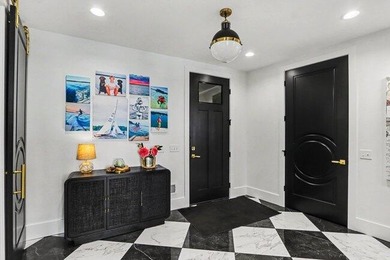 TO BE BUILT - Your bespoke luxury lakefront estate awaits--a - photo 42