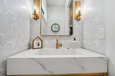 TO BE BUILT - Your bespoke luxury lakefront estate awaits--a - photo 44