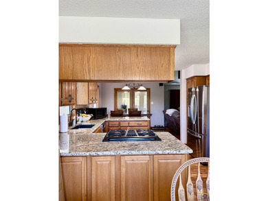 Price improved on this Stunning Lake Ridge Estates home situated - photo 5