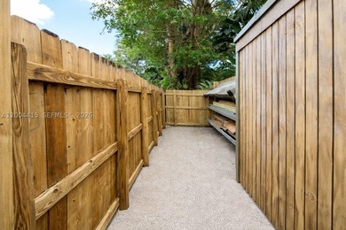 Welcome to this beautiful home in Fort Lauderdale's desirable - photo 12
