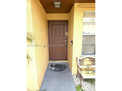 This stunning property features 3 spacious bedrooms, 2 modern - photo 5