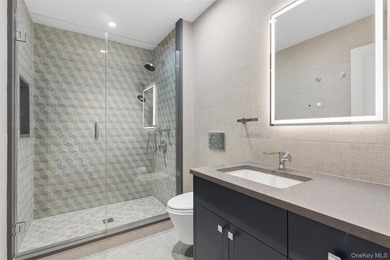 Welcome to a truly one-of-a-kind designer renovation, completely - photo 25