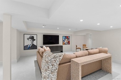 Welcome to a truly one-of-a-kind designer renovation, completely - photo 26