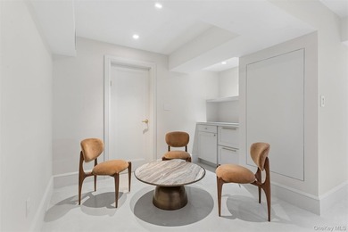 Welcome to a truly one-of-a-kind designer renovation, completely - photo 28