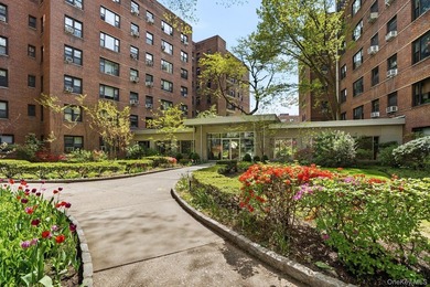 Welcome to *The Algiers,* a desirable co-op in the heart of - photo 35