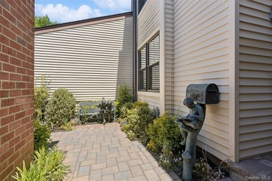 Welcome to a truly one-of-a-kind designer renovation, completely - photo 37