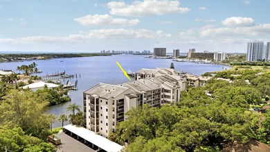 INTRACOASTAL DELIGHT! Outstanding waterfront views from this 4th - photo 1