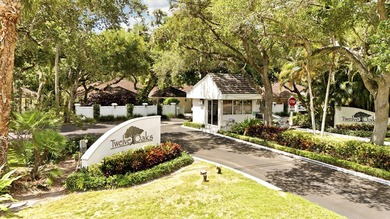 INTRACOASTAL DELIGHT! Outstanding waterfront views from this 4th - photo 3