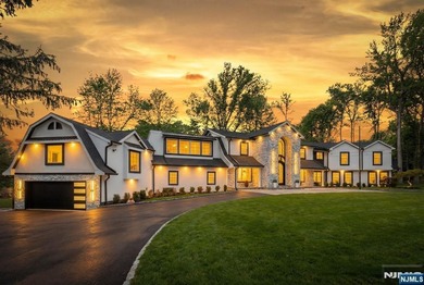 (private lake, pond, coastal) Home For Sale in Upper Saddle River New Jersey