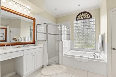 Golf Course Stunner! EXCEPTIONALLY Cared for 3BR/3BA 3 car - photo 13