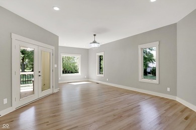 Adjacent to Dyes Walk Golf Course, luxury, privacy, and - photo 19
