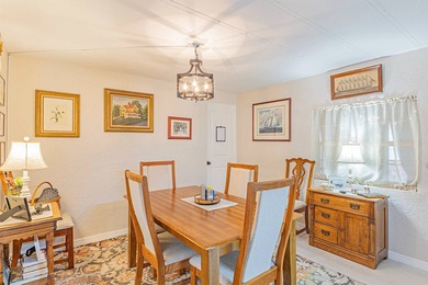 1,225 square foot Mobile is beautifully updated. 1973 2-bedroom - photo 19