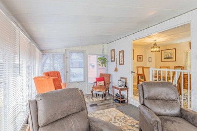 1,225 square foot Mobile is beautifully updated. 1973 2-bedroom - photo 25