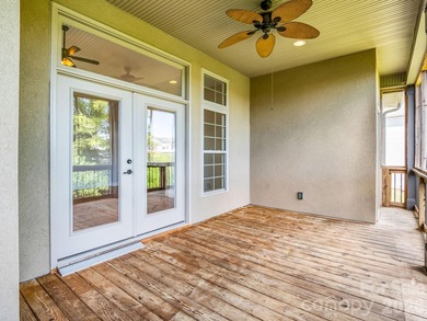 Welcome home to this beautifully maintained stucco and stone - photo 26