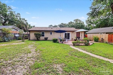 Charming and well-maintained 3-bedroom, 2-bath home built in - photo 29