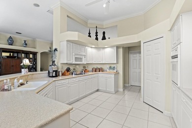 Golf Course Stunner! EXCEPTIONALLY Cared for 3BR/3BA 3 car - photo 29
