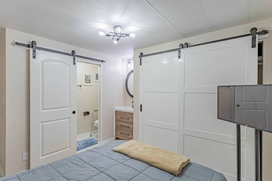 1,225 square foot Mobile is beautifully updated. 1973 2-bedroom - photo 30